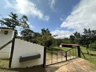 Small rural house with covered parking on mountain land Coclé Panama