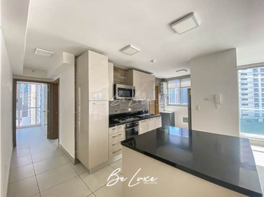 Modern 2BR High-Floor Apartment PH Park City Obarrio Panama