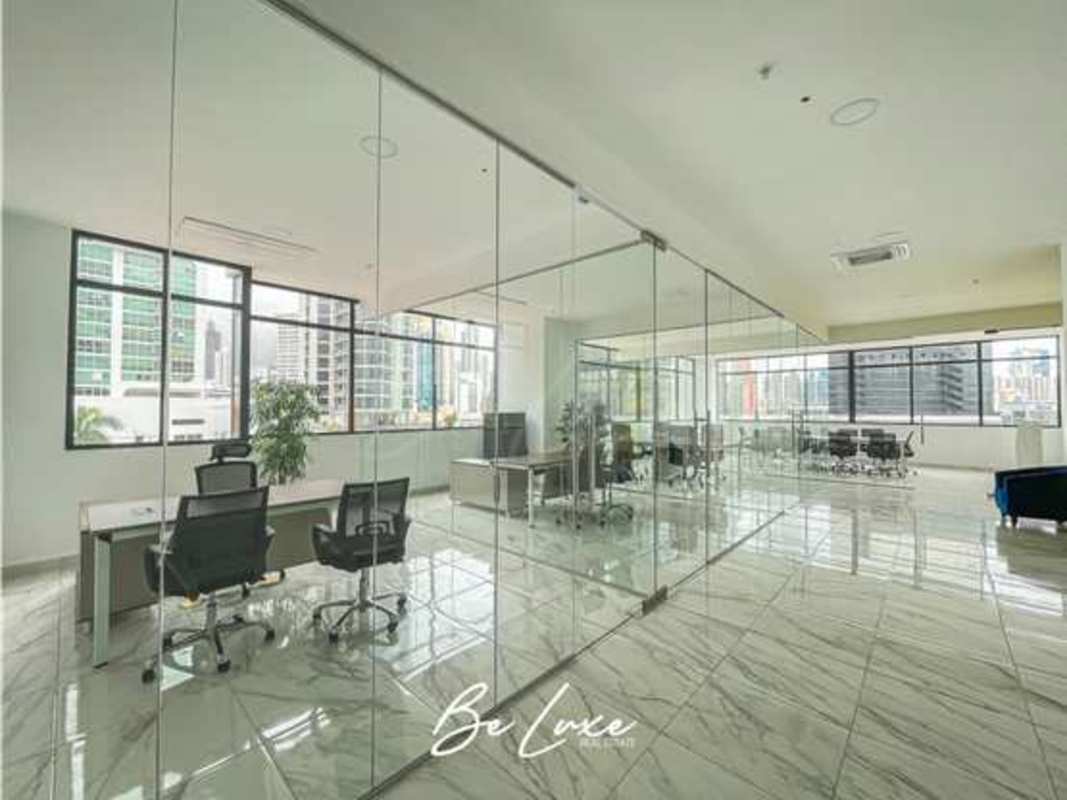 Contemporary bathroom with marble tiles, walk-in shower at PH The Gray Panama City