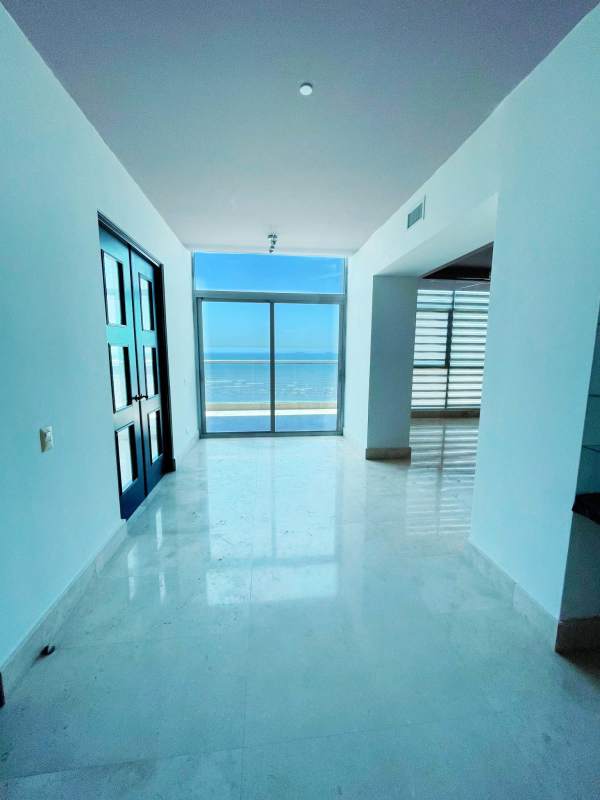 Modern bathtub and panoramic ocean views in master bath PH Ten Tower Costa del Este Panama