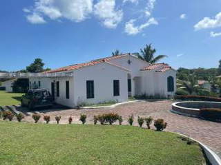 House for Sale in San José - 3 bedrooms