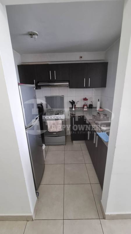 Bedroom with AC, closet, TV and natural light PH Elmare Panama City