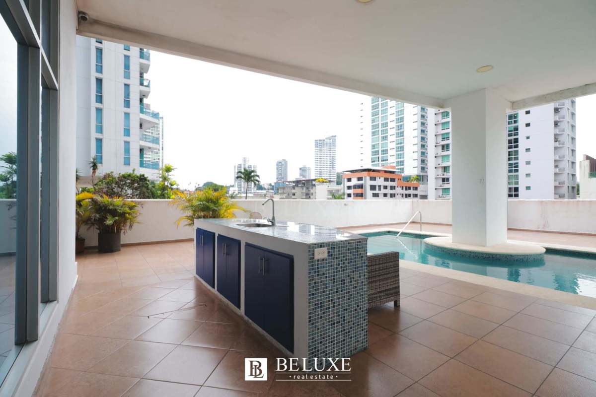 Gym space with cardio machines city view PH Marina Park Panama apartment rental