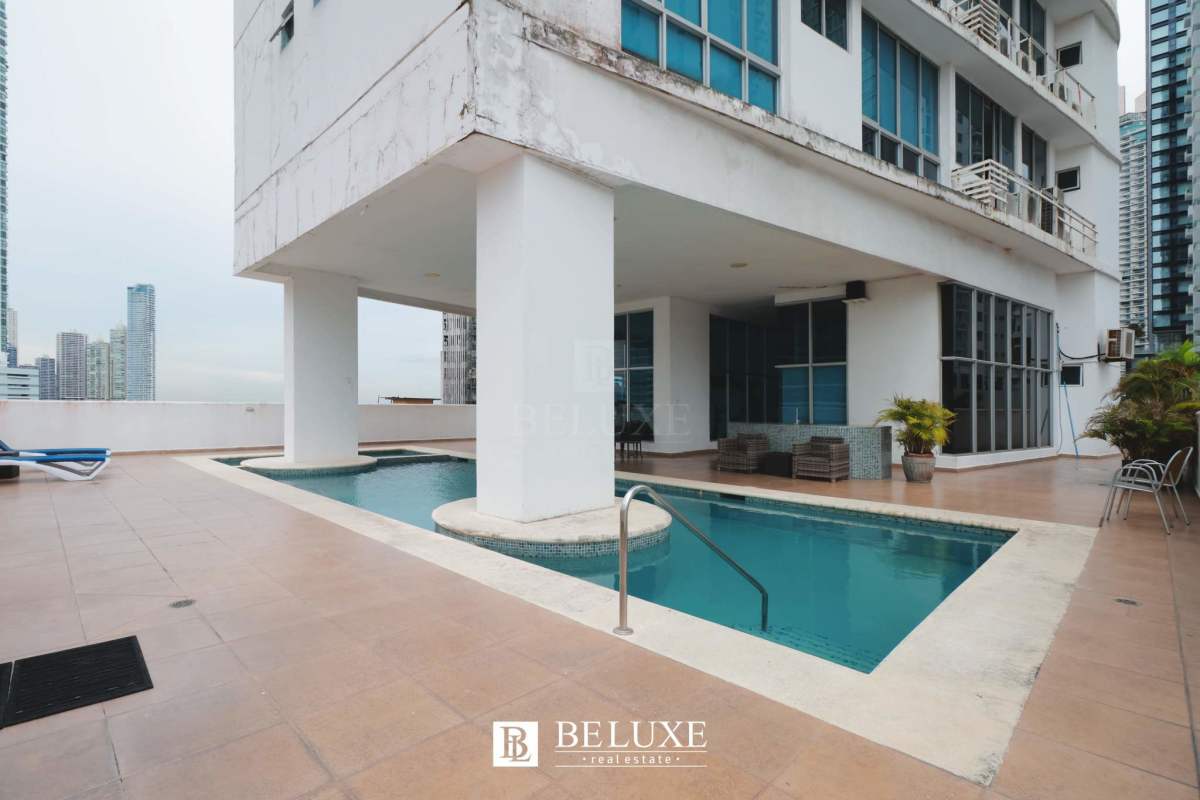 Rooftop pool luxury condo skyline ocean view PH Marina Park Panama City apartment