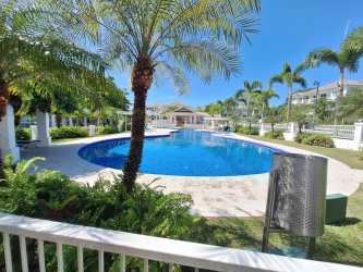 Fully equipped kitchen with granite countertops at Bijao Residences Gailard Panama rental
