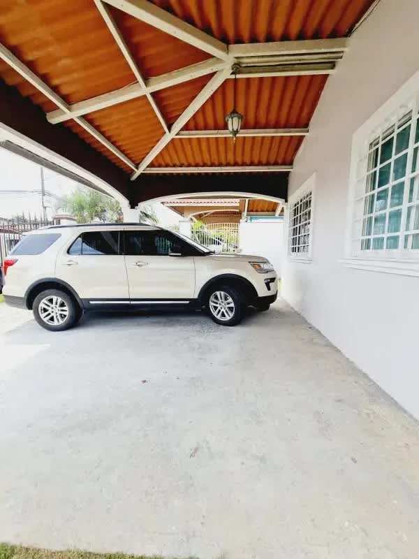 Spacious 4BR Villa in Palma de Mayorca Villa Zaita