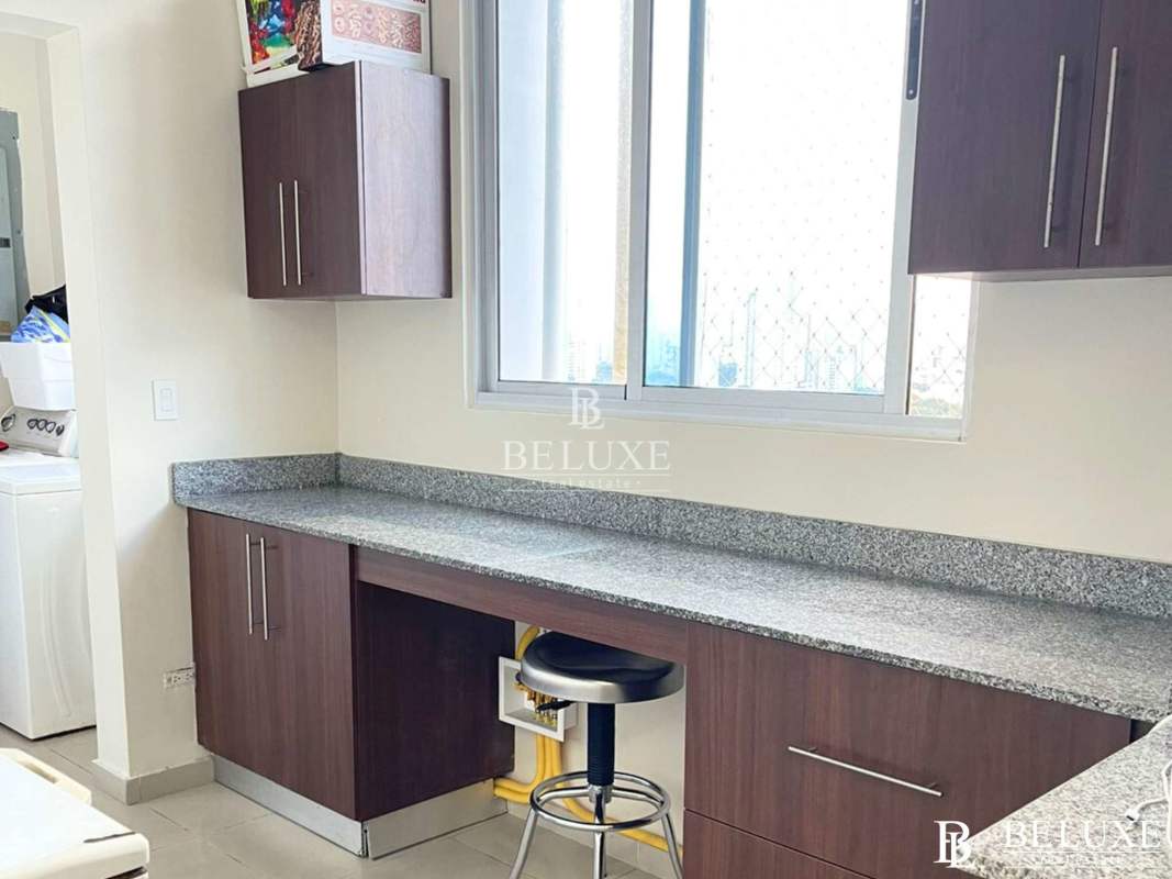 Bedroom with floor-to-ceiling windows and Pacific Ocean views PH Vision Tower Coco del Mar Panama
