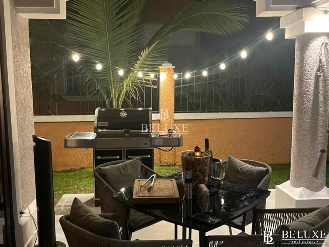 Bright master bedroom with garden view, ensuite bath, walk-in closet in Clayton Panama