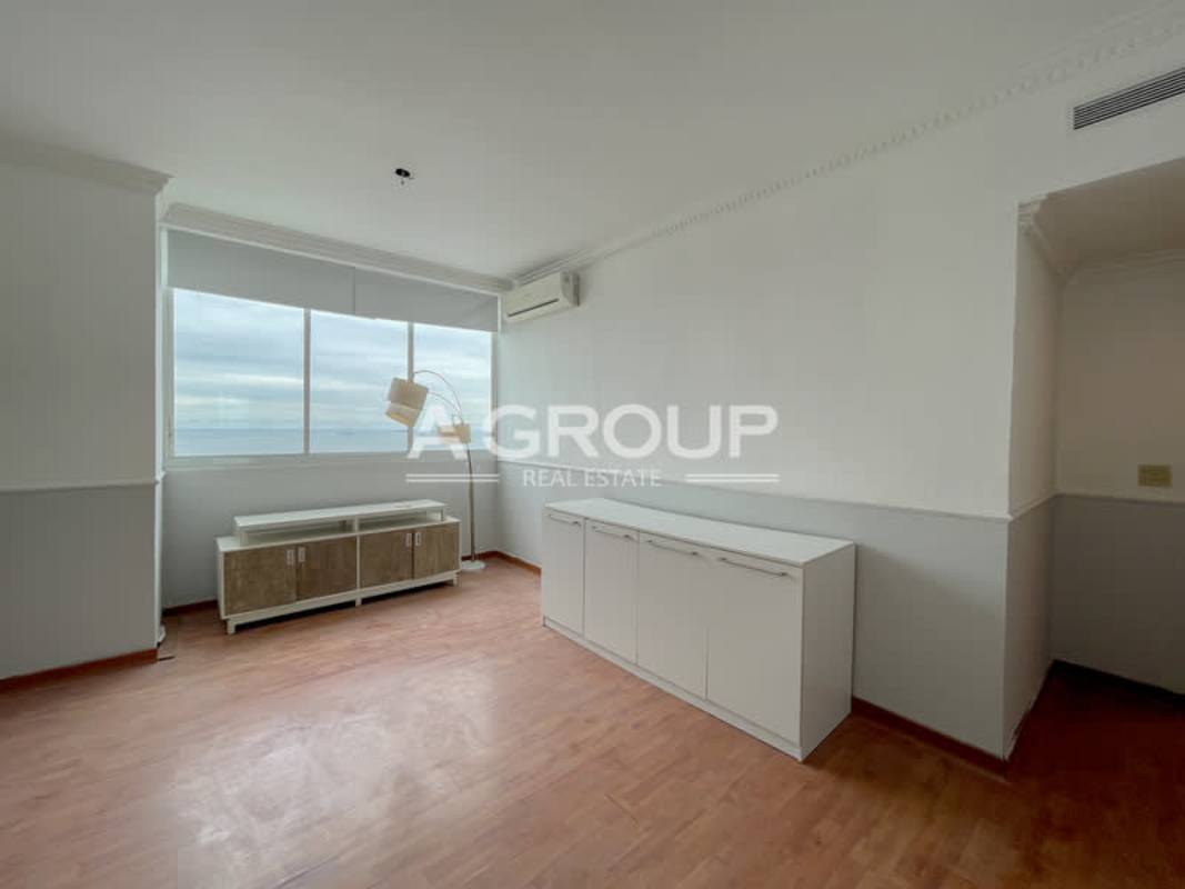 Luxury 4BR Sea View Apartment PH Punta Roca Paitilla