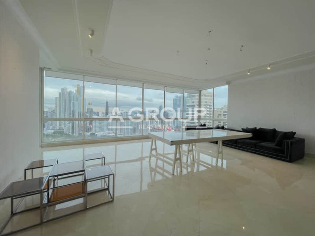 Elegant foyer marble medallion wooden double doors chandelier PH Punta Roca Paitilla Panama