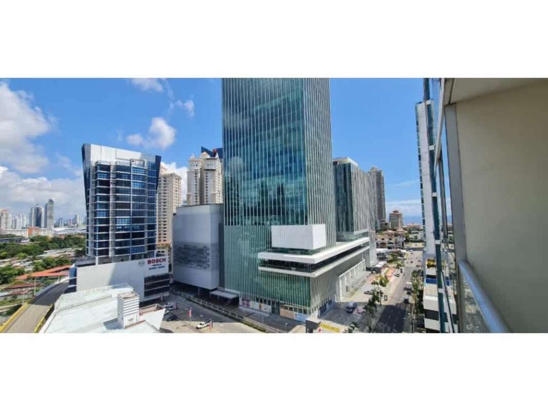 Master bedroom with bathroom and city views at PH Pacific Point Punta Pacífica Panama