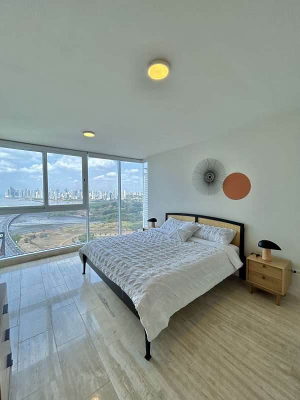 Large master bedroom with panoramic window, ocean view, luxury furniture PH The Regent Costa del Este