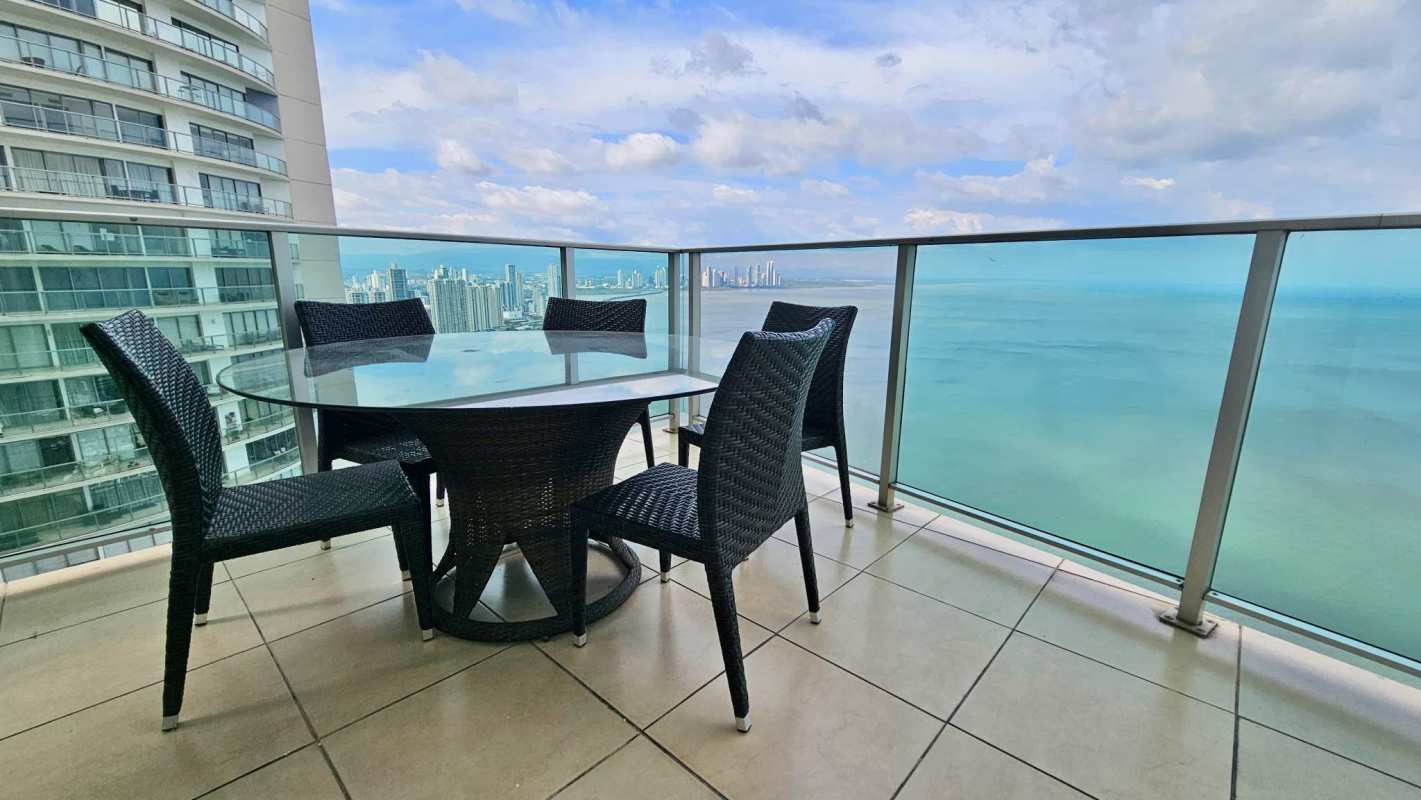 Balcony with dining set and stunning ocean and skyline views Punta Pacifica Panama