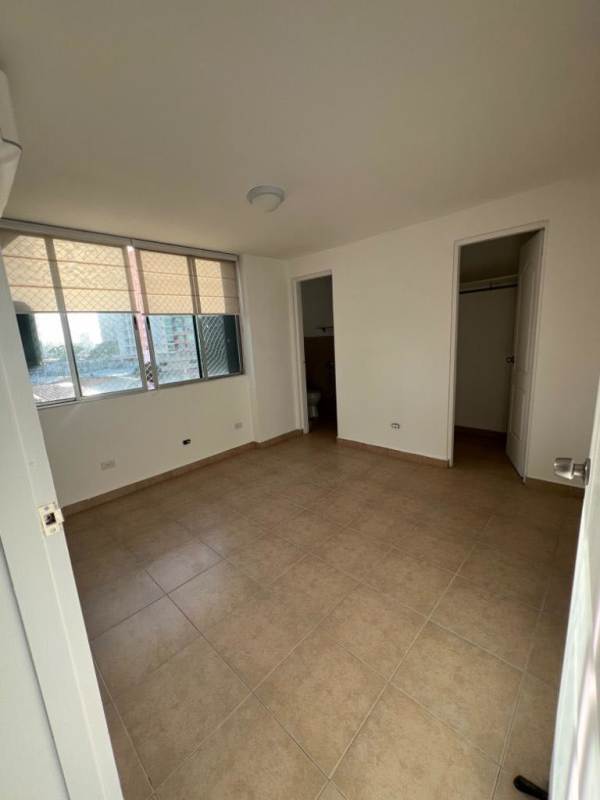 Contemporary bathroom with walk-in shower pedestal sink tile PH Carrasquilla Panama