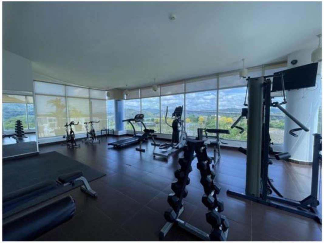 Fully equipped gym with panoramic canal and skyline views in PH Amador Heights, Amador Causeway Panama