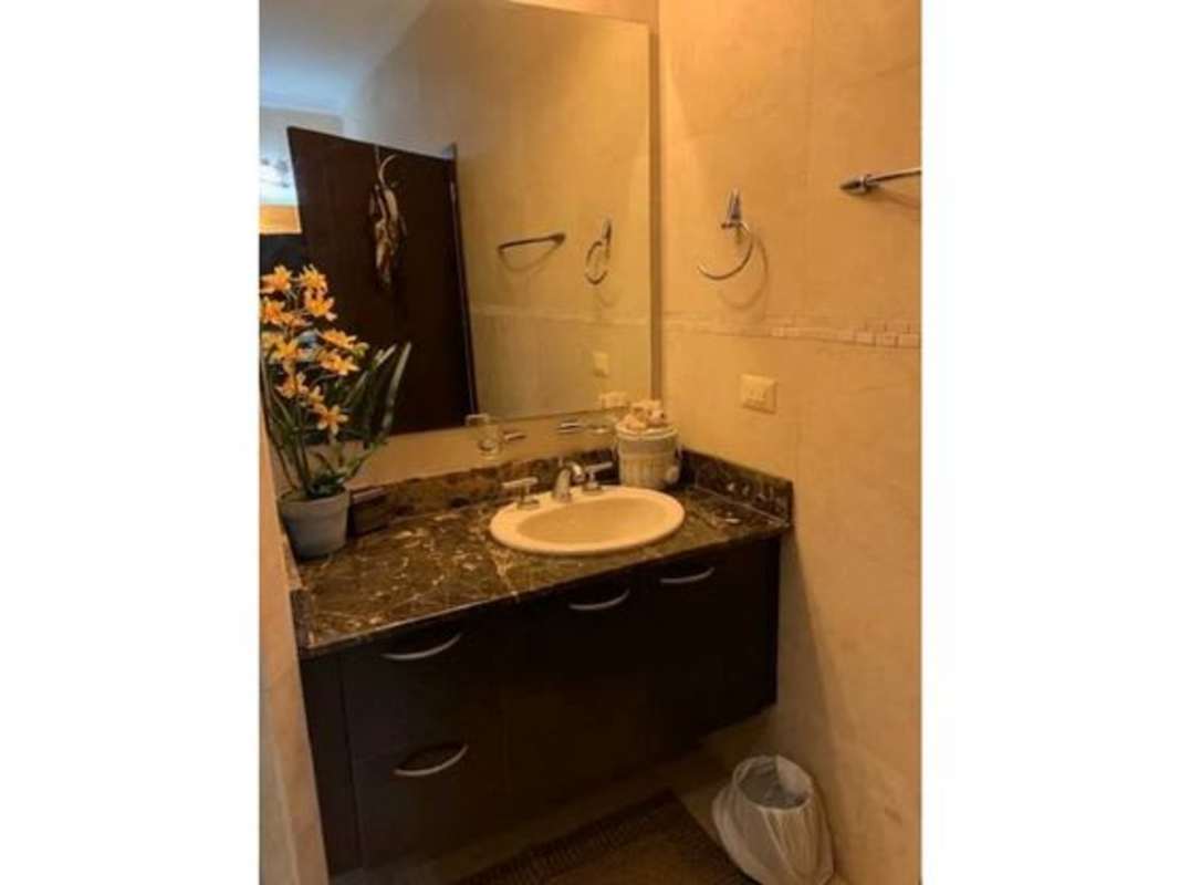 Large master bedroom ceramic floors ceiling fan air conditioning Costa Sur Panama