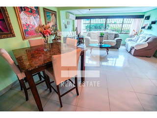 House for Sale in San Francisco - 4 bedrooms