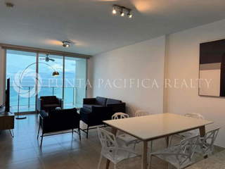 Condominium Apartment for Rent in Avenida Balboa - 1 bedroom