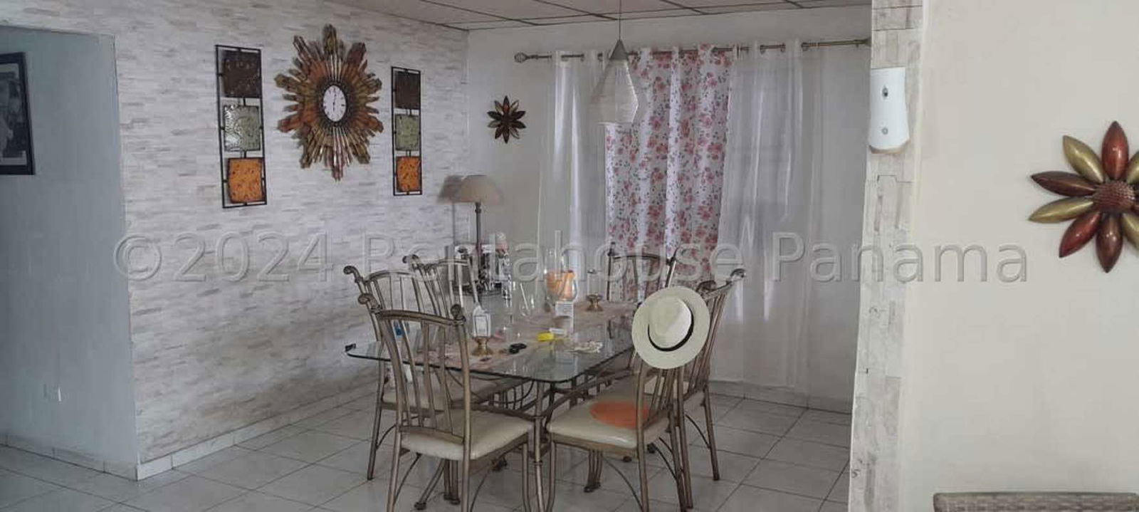 Large ventilated covered terrace outdoor space in Don Bosco house for sale