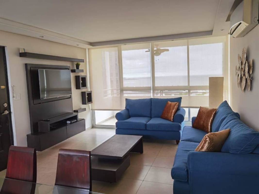 Ocean View Furnished 2BR Apartment PH South Beach Avenida Balboa