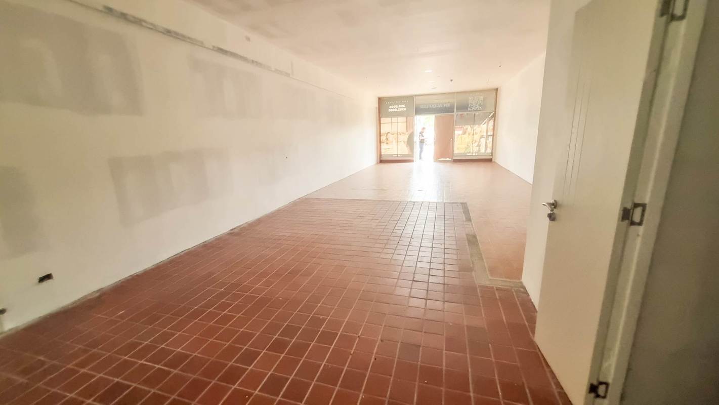 Spacious open commercial unit unfinished with recessed lighting in Costa del Este Panama