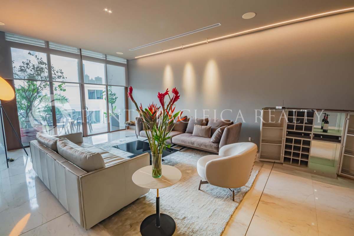 Venetian style kitchen with premium appliances and marble finishes PH Garden Ocean Reef Panama