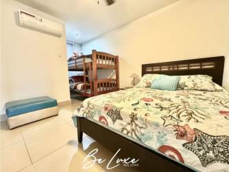 Secondary bedroom with bunks and double bed in Nueva Gorgona PH Bahia apartment Panama
