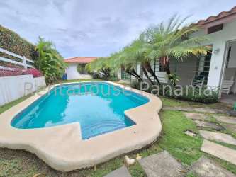 Coronado 3BR Pool Beach House Gated Community Panama