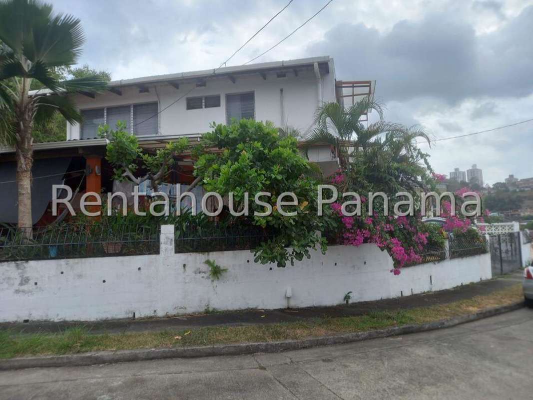 Balcony and garden views from second story of Betania Panama home for sale