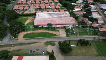 Warehouse property with outdoor parking, greenery and proximity to roads La Villa Los Santos Panama