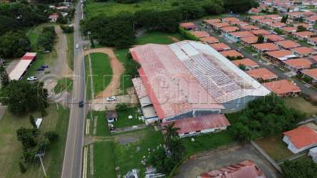 Warehouse complex with large parking area and residential surroundings La Villa Panama