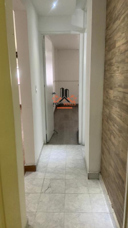 Kitchen with granite countertops gas stove PH Monserrat Via Argentina Panama City