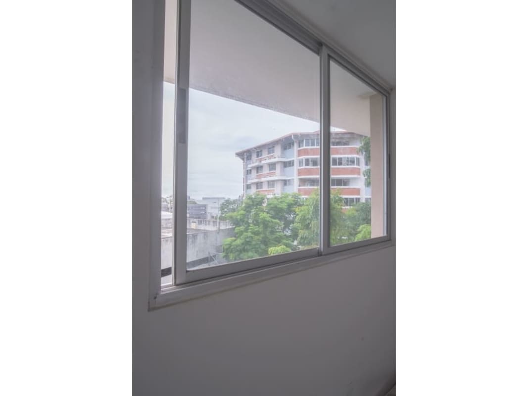 Large sliding window with city view at PH Llano Bonito, Juan Díaz, Panama