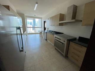 Apartment for Sale in Marbella - 3 bedrooms