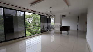 Apartment for Sale in San Francisco - 3 bedrooms