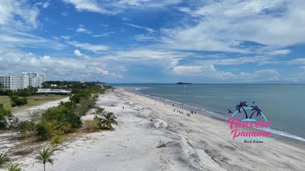 Bedroom with double beds vacation condo Playa Blanca Panama