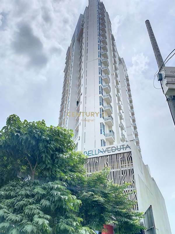 Modern high-rise building with balconies PH Bella Veduta in Hato Pintado Panama