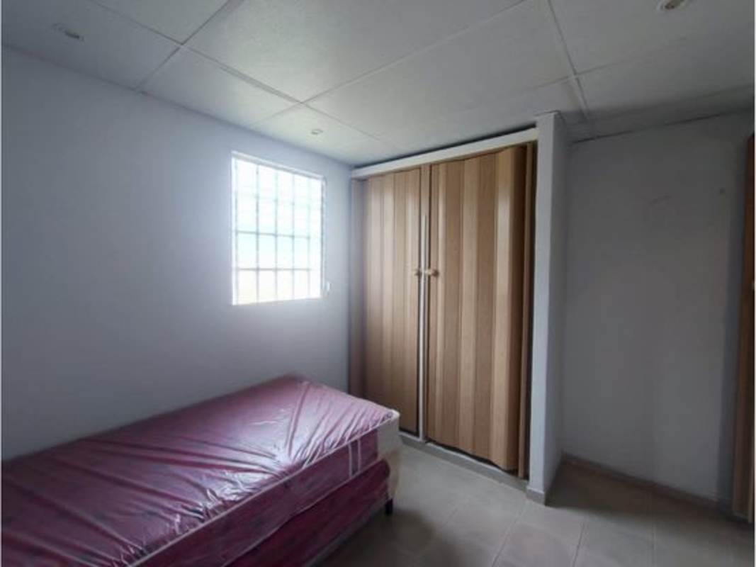 Covered parking porch corner house Villa La Siesta Tocumen Panama