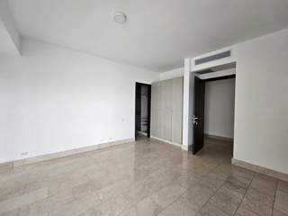 Apartment for Rent in San Francisco - 3 bedrooms