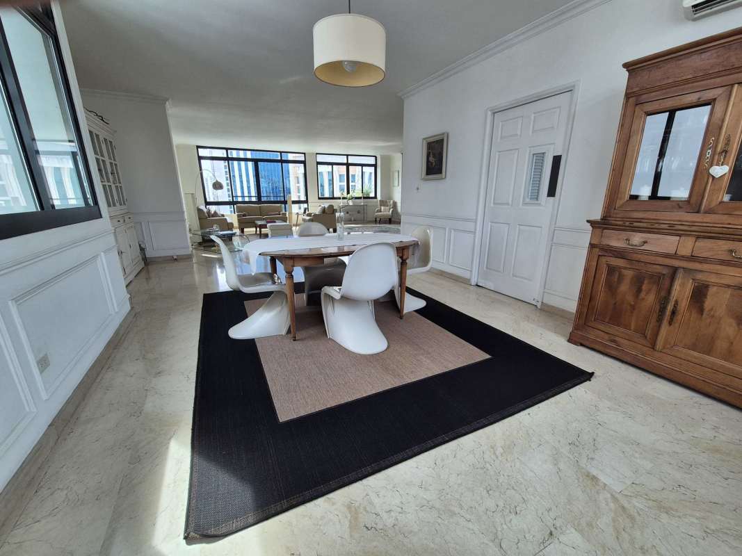 Luxury 5BR Penthouse with Ocean & City Views Marbella