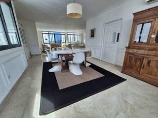 Penthouse Apartment for Sale in Marbella - 5 bedrooms
