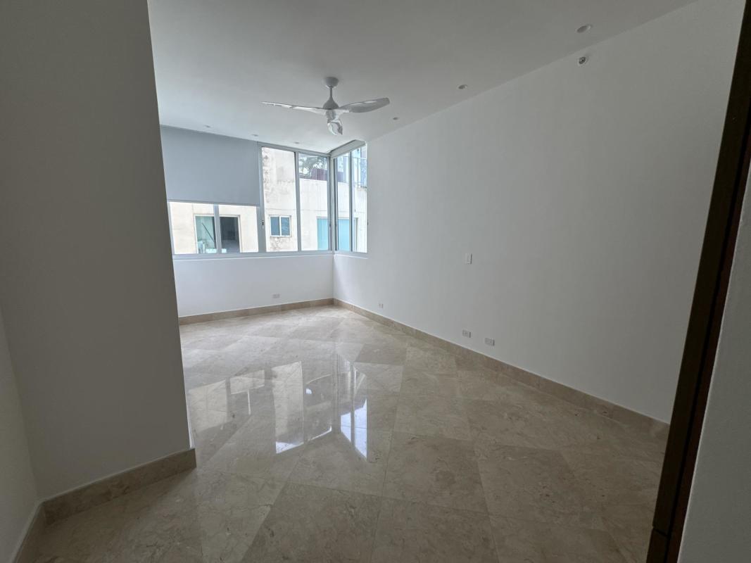 Luxury 4BR Oceanfront Apartment for Rent The Point Punta Paitilla