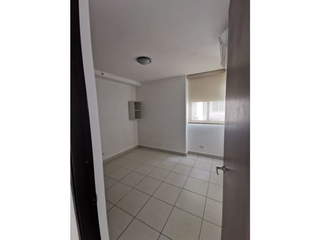 Apartment for Sale in Clayton - 3 bedrooms