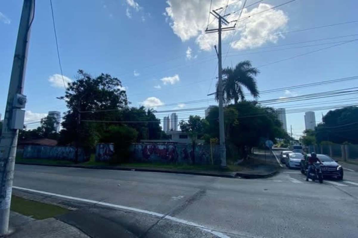 Exclusive land development opportunity Altos del Golf Panama City Panama