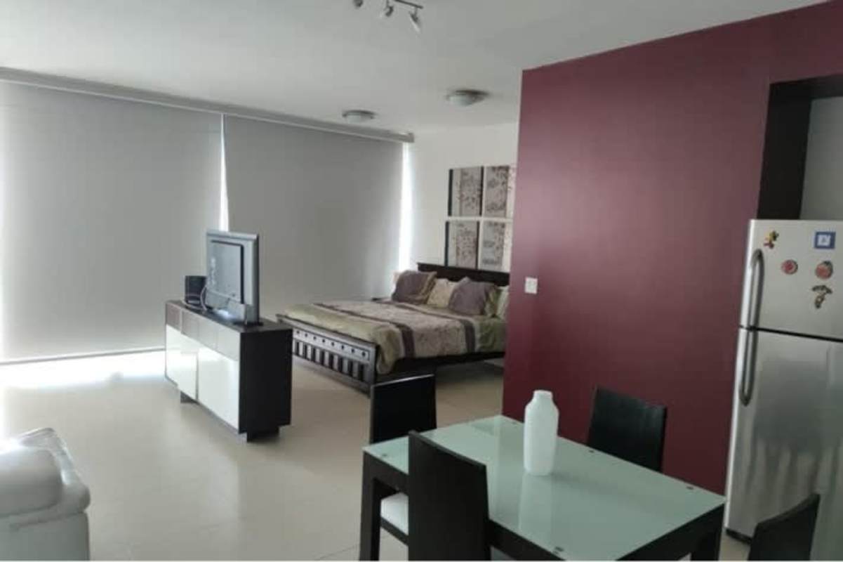 Modern open studio with terrace, ocean view in Trump Tower Panama