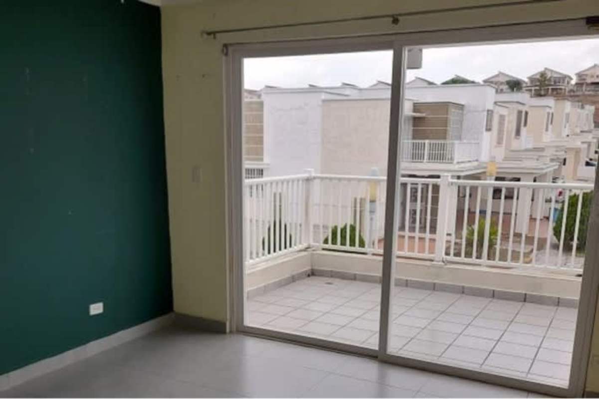 Social amenities with pool, tennis court, playground PH Brisas Point Brisas del Golf Panama