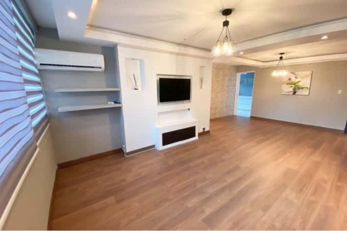 Remodeled 3BR Apartment with Terrace San Francisco Panama