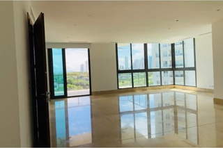 Apartment for Sale in Santa María - 3 bedrooms