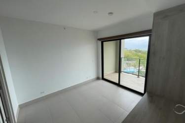 Bedroom with sliding glass door to balcony PH Solaria Punta Caelo Panama