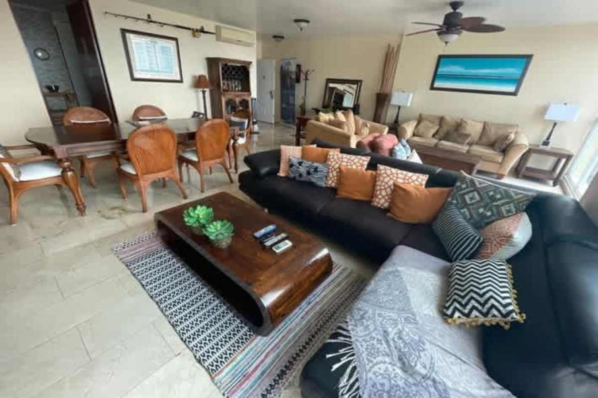 Luxury 3BR Apartment with Ocean Views PH Costa Pacifica